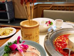 -周师兄大刀腰片火锅(磁器口直营店)