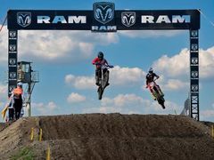 -上海国际越野赛车场