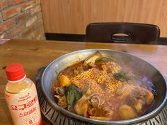 -喇喇排骨火锅·传统韩式脊骨汤(望京西园总店)