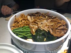 -院8里·小聚园老川菜(九眼桥店)
