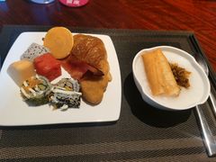 -三亚湾海居铂尔曼度假酒店