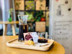 -ZING COFFEE 镜咖啡