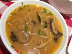 蘑菇汤莜面鱼鱼-西贝莜面村(上海百联西郊店)