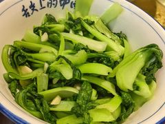 清炒时令时蔬-壹湖两岸·鱼鲜山里菜(东江湖店)