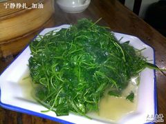 酒香草头-吾介小籠館