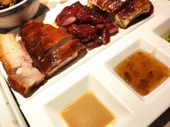 -新大咀港式茶餐厅(宝山万达店)