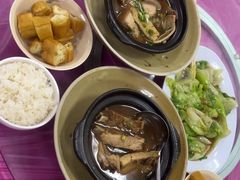 -新峰肉骨茶