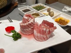 -山焱·炭火自助烤肉(周浦万达店)
