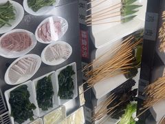 -佰人王串串香火锅(洋珠巷店)