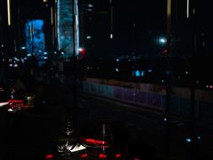 餐具摆设-wann lounge 低温慢煮牛排·清吧