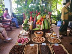 -Neary Khmer Restaurant