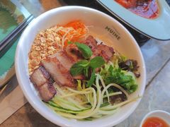 碳烤猪颈肉捞檬粉常温-美奈小馆·东南亚菜(福田星河COCO Park店)