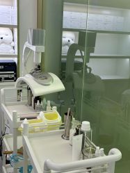 -苗医生0感科技祛痘