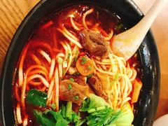 -李先生牛肉面大王(上海站南广场店)