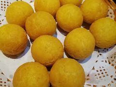 香芋红薯球-红辣椒·川菜·火锅(张杨路店)