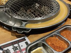 -青瓦炭韩潮烤肉(花园道店)