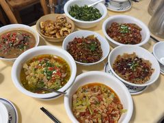 -笨罗卜浏阳菜馆(太平街店)