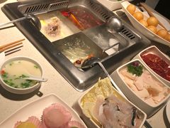 -海底捞火锅鲜切牛肉主题店(长寿路店)