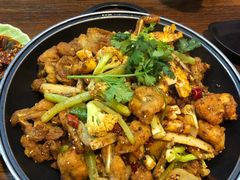 干锅牛蛙-靓蛙馆