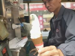 香草软雪糕-富豪雪糕车流动点(尖沙咀店)