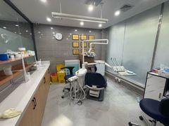 -上海仁爱医院口腔科 · 种植
