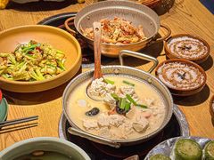 -吃饭皇帝大·土家民族菜(温州万象城店)