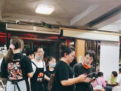 等位区-云南建水鸡脚王烧烤(商贸路店)