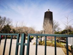 -玲珑塔公园