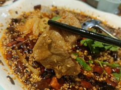 水煮肉片-满堂春特色餐馆