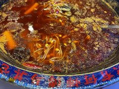 -何师傅美蛙鱼头(汉街店)
