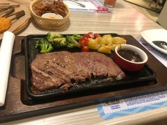 -必胜客(绿地新都会店)