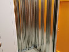 -安东易迷你自助仓储寄存仓库(草桥店)