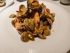 -赶海部落海鲜城(海阳路店)