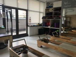 -梅·瑜伽李欣普拉提学院