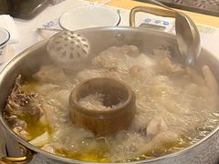 -朴小妹人参鸡汤火锅(长白山万达店)