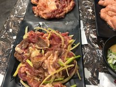 手切牛腩-啊美丽炭火烤肉(滑翔一店)
