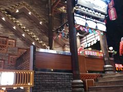 -八一路好吃街(雨田商务大厦店)