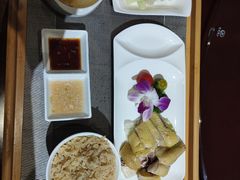 -亚龙湾老厨房·海南家常味