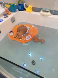 点击看大图 -Pony Baby宝尼婴幼儿游泳SPA馆