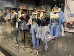 -Hollister(天环广场店)