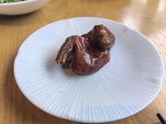 脆皮妙龄鸽-新荣记(西溪湿地店)