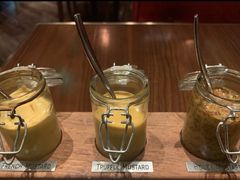 -恰餐厅及酒吧 CHAR Bar & Grill (北京丽都皇冠假日店)
