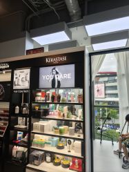 -U·NI SALON 造型