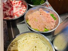 -憨铁匠老火锅(龙岗万科里店)