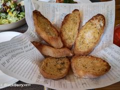 蒜香黄油法包-秀·爱尔兰餐吧(上海路店)