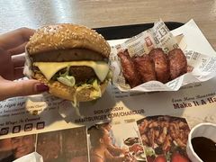 -The Habit Burger Grill 哈比特汉堡(复兴soho店)