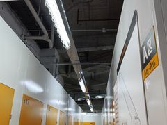 -安东易迷你仓自助寄存仓库(淞虹路店)