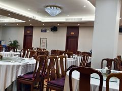 -泉龙渔村·粤式早茶·金牌烧鹅(中山三乡店)