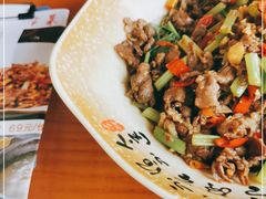 -尚禾厨·湘菜馆(步行街店)