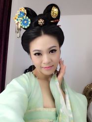 -盘子女人坊生日照·摄影馆(华强店)